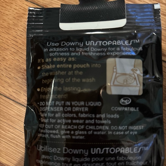15 Downy one load each unstoppables in-wash scent booster packs - Picture 3 of 3